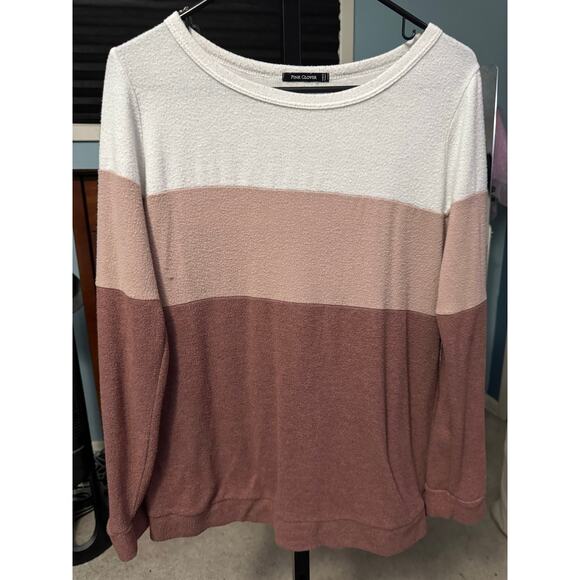Pink Clover Color Block Sweater - Picture 1 of 3